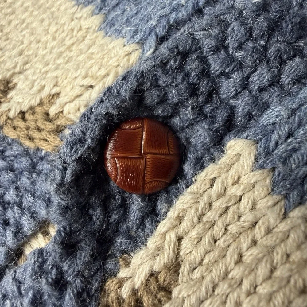 Vintage Northern Isles Women L Cardigan Sweater Forest Cabin Tree Winter Knit - Picture 8 of 13